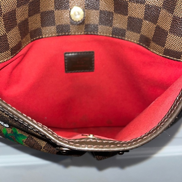 EUC Hand Painted Louis Vuitton Bloomsbury PM - Picture 8 of 11